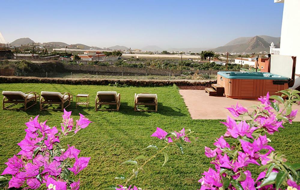 Villa Albe, Jacuzzi Con Vistas Al Mar Arona  Extérieur photo
